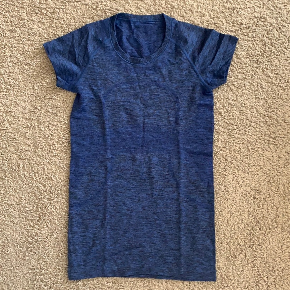 Lululemon Run Swiftly size 6